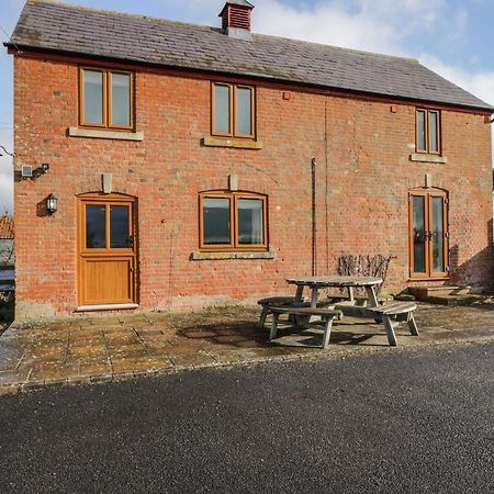 Stables Cottage Мелкшем Экстерьер фото