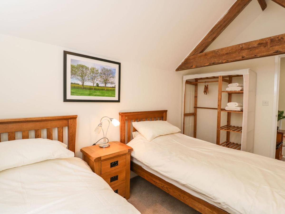 Stables Cottage Мелкшем Экстерьер фото